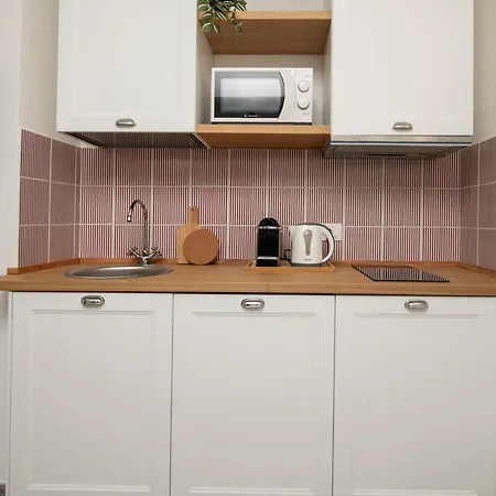 Amoneglia, 2 Minutes Walk To The Beach, Pvt Park Gasthuis 3*