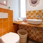 Amoneglia, 2 Minutes Walk To The Beach, Pvt Park