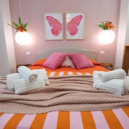 Amoneglia, 2 Minutes Walk To The Beach, Pvt Park Guest house Moneglia
