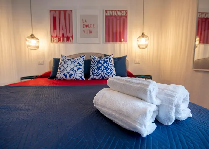 Penzion Amoneglia, 2 Minutes Walk To The Beach, Pvt Park