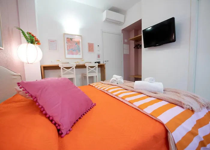 Penzion Amoneglia, 2 Minutes Walk To The Beach, Pvt Park Moneglia