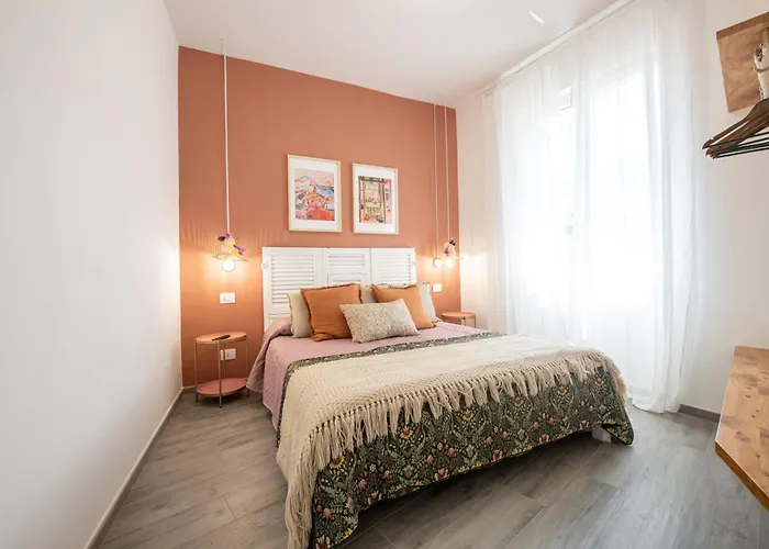 Amoneglia, 2 Minutes Walk To The Beach, Pvt Park Vendégház 3*
