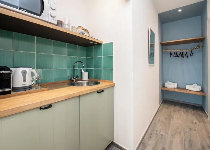 Amoneglia, 2 Minutes Walk To The Beach, Pvt Park Vendégház 3*